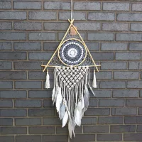 Lrg macramé piramide blanco / gris