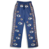 Diseño del ojo maligno en azul rico y oro
