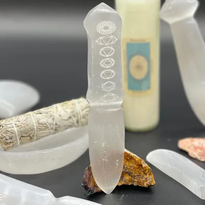 Cuchillo Ritual Selenita - Chakra