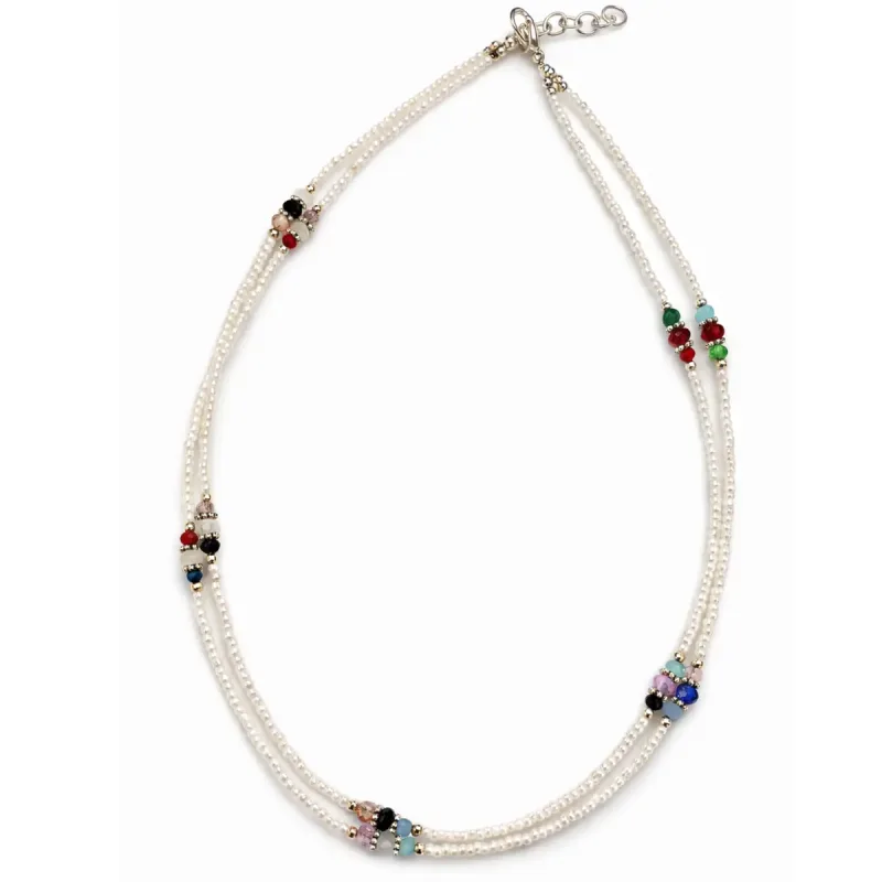 Collar fino de howlita nepalesa de doble hilera y cuentas facetadas - (42 cm)